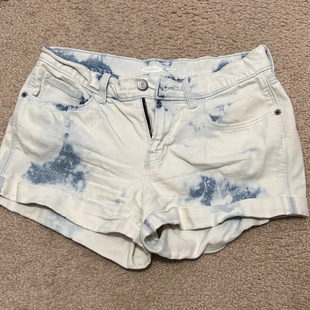 Old Navy acid wash Jean shorts Boyfriend Mid Rise size 2